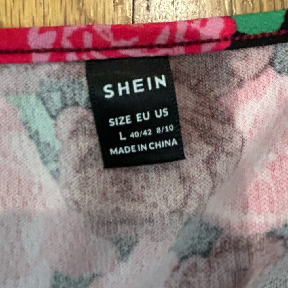 BOGO Pink Floral Top - Picture 3 of 7